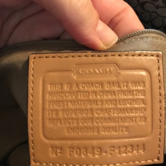 Coach purse - Picture 3 of 6